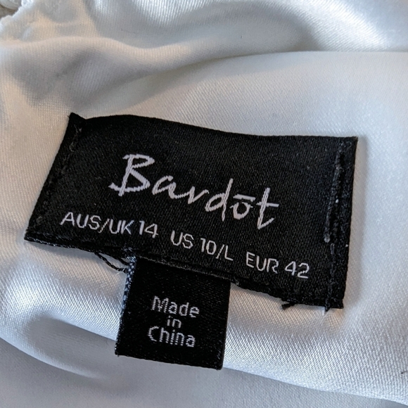 Bardot White Grommet Dress Size 10 Large - Picture 3 of 8